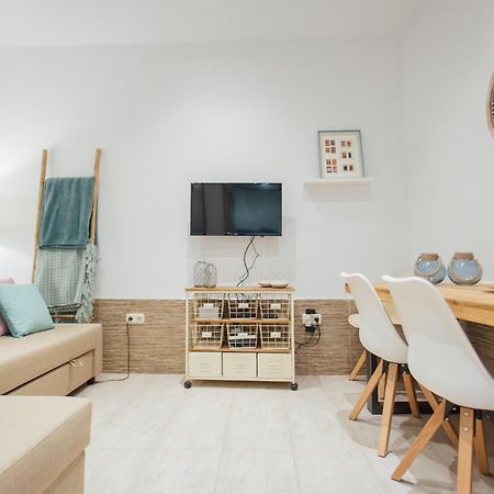 Appartamento Beautiful And Cozy- 1Bd 1Bth- Arenal Center Siviglia Esterno foto