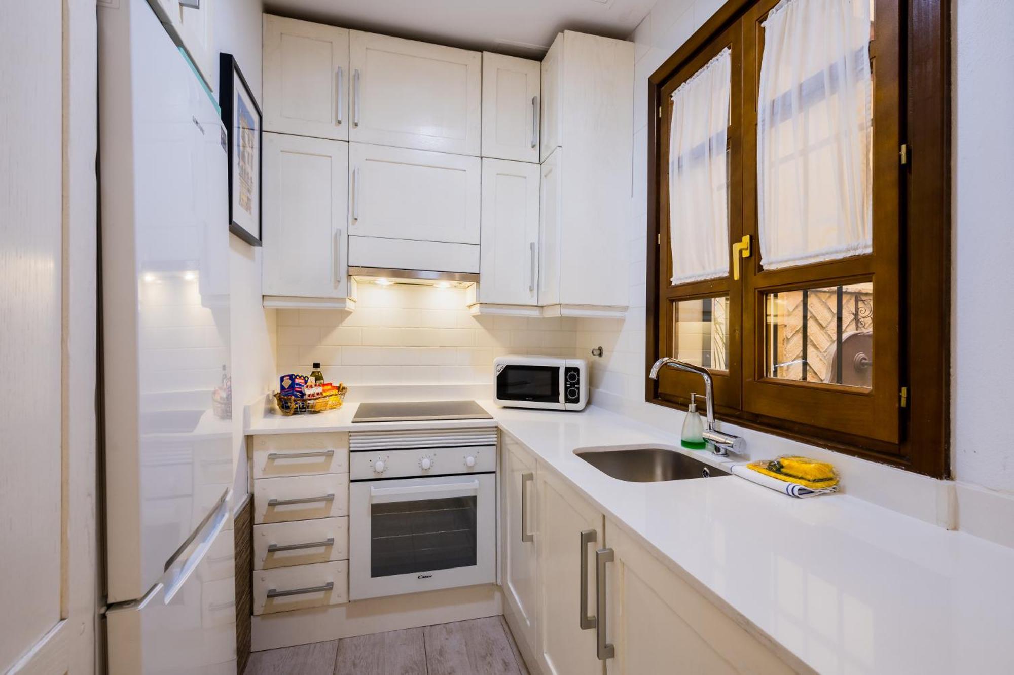 Appartamento Beautiful And Cozy- 1Bd 1Bth- Arenal Center Siviglia Esterno foto